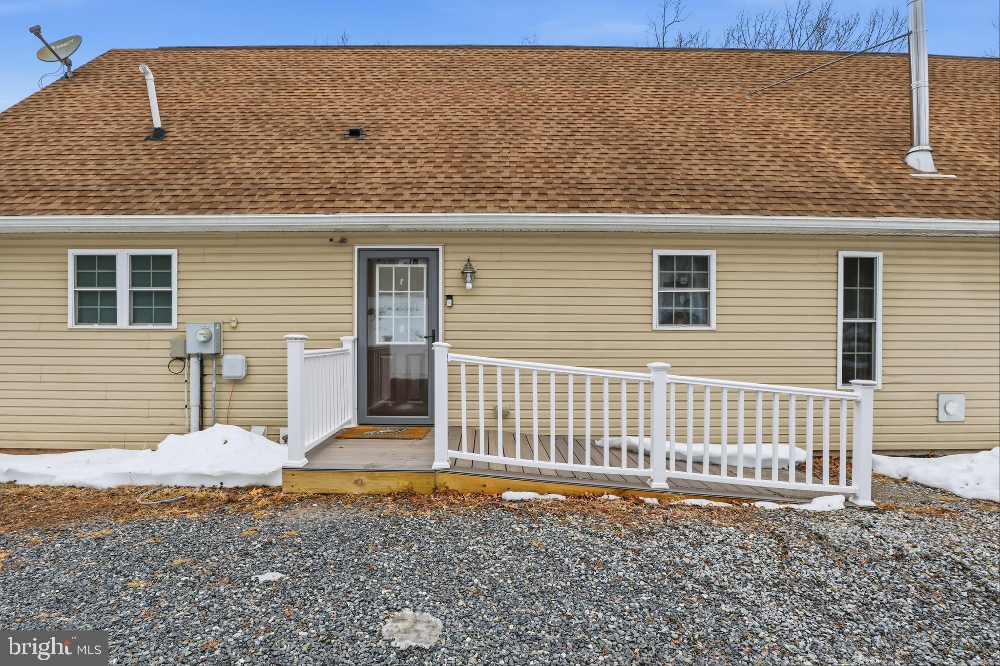 25 Hake Road Dover, PA 17315 - Photo 4 of 43