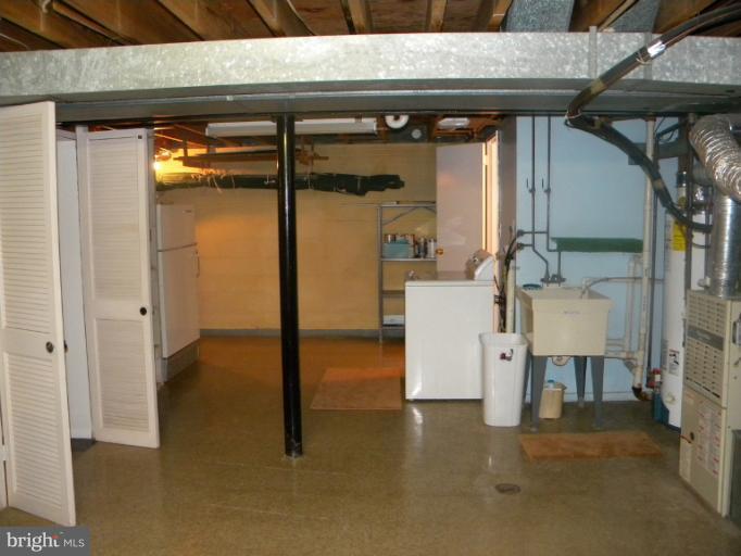11828 Rocking Horse Road Rockville, MD 20852 - Photo 29 of 30 Basement