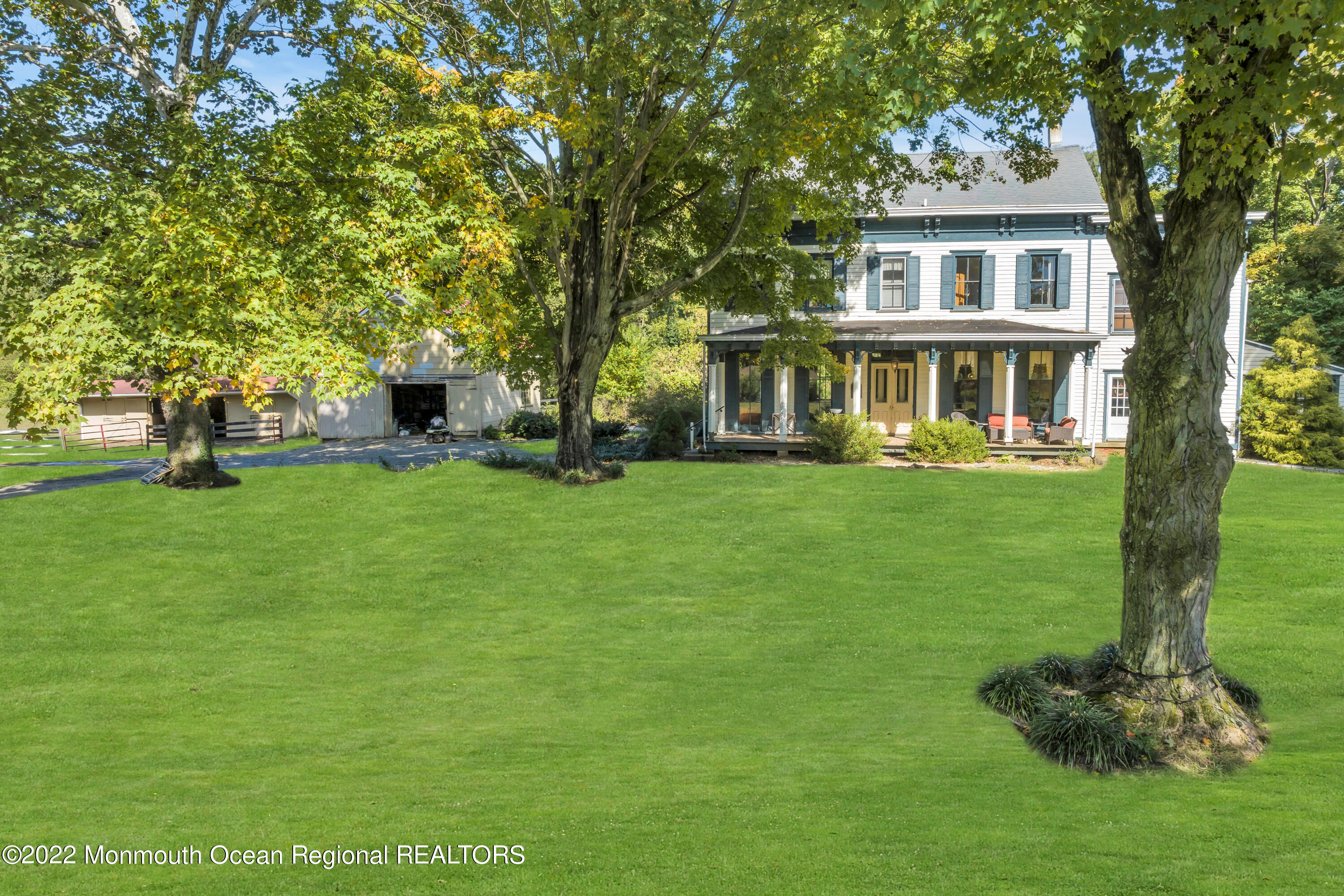 761 Province Line Road Allentown, NJ 08501 - Photo 33 of 40 075_dji_0121-1