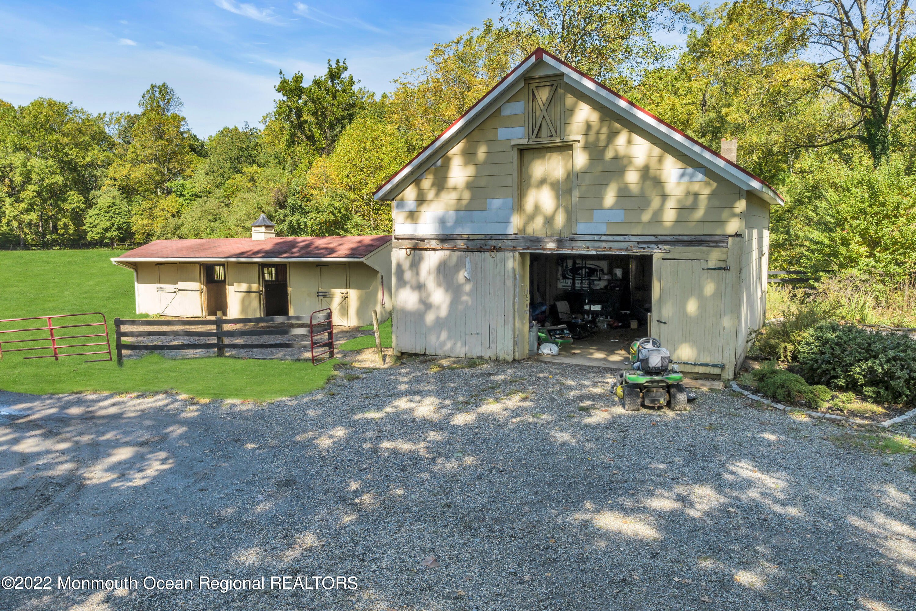 761 Province Line Road Allentown, NJ 08501 - Photo 34 of 40 078_dji_0126-1
