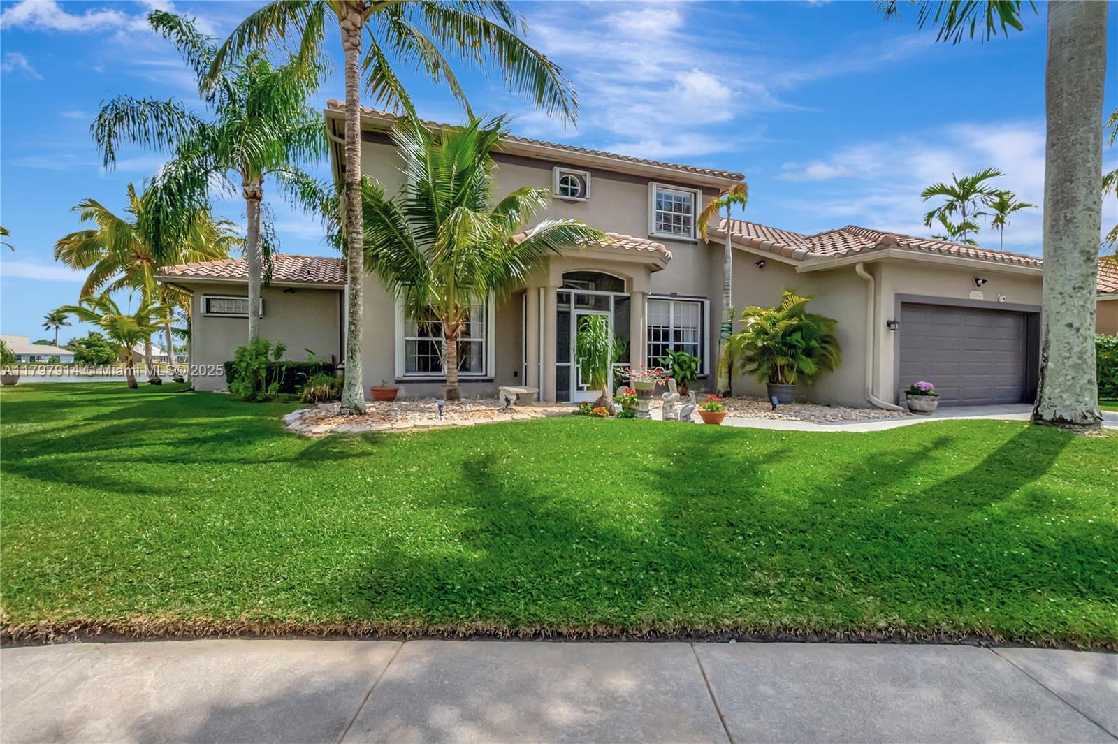 12672 Tucano Circle Boca Raton, FL 33428 - Photo 3 of 83 Gallery Image 3