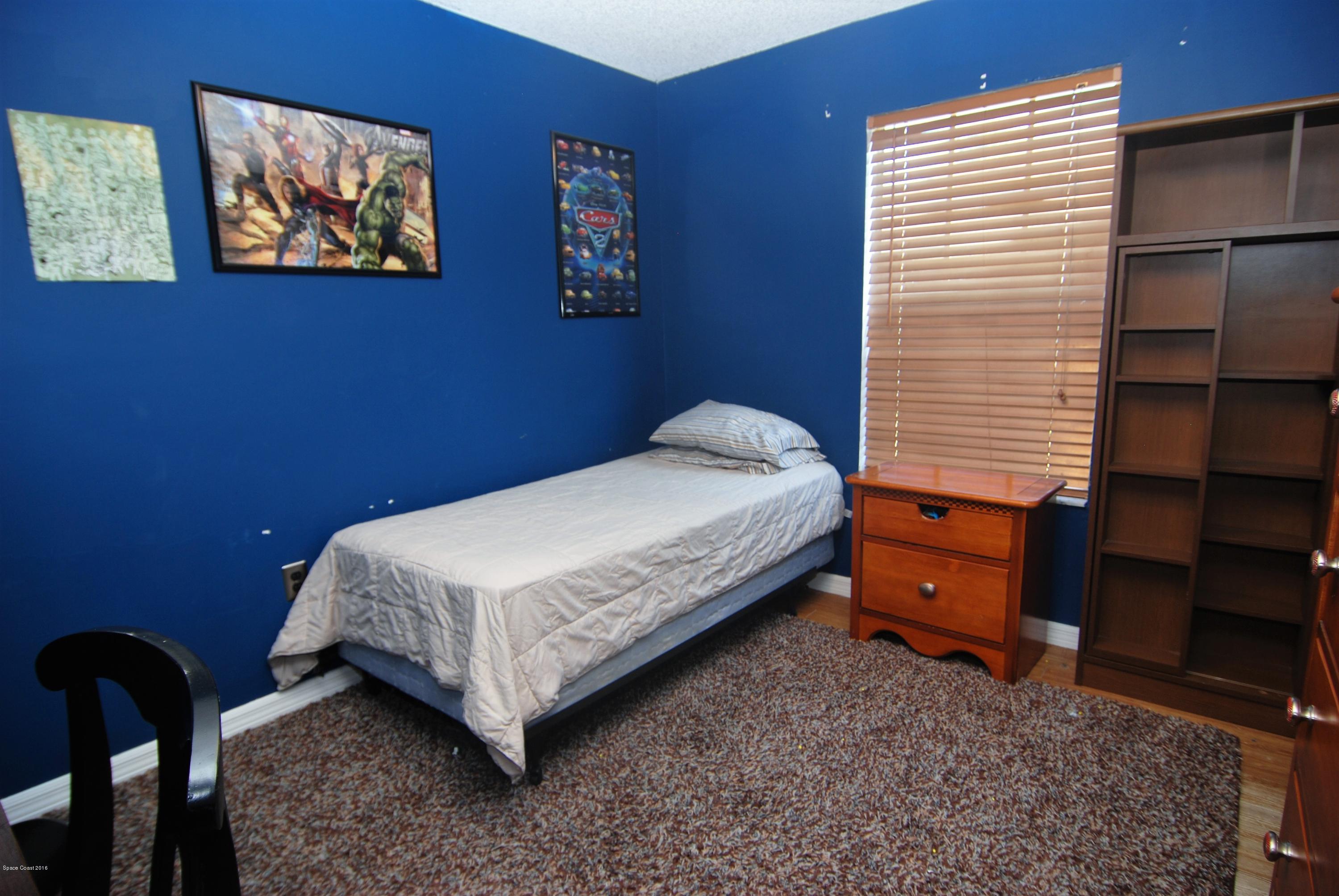 620 Crowberry Road Northeast Palm Bay, FL 32907 - Photo 13 of 17 Bedroom #3