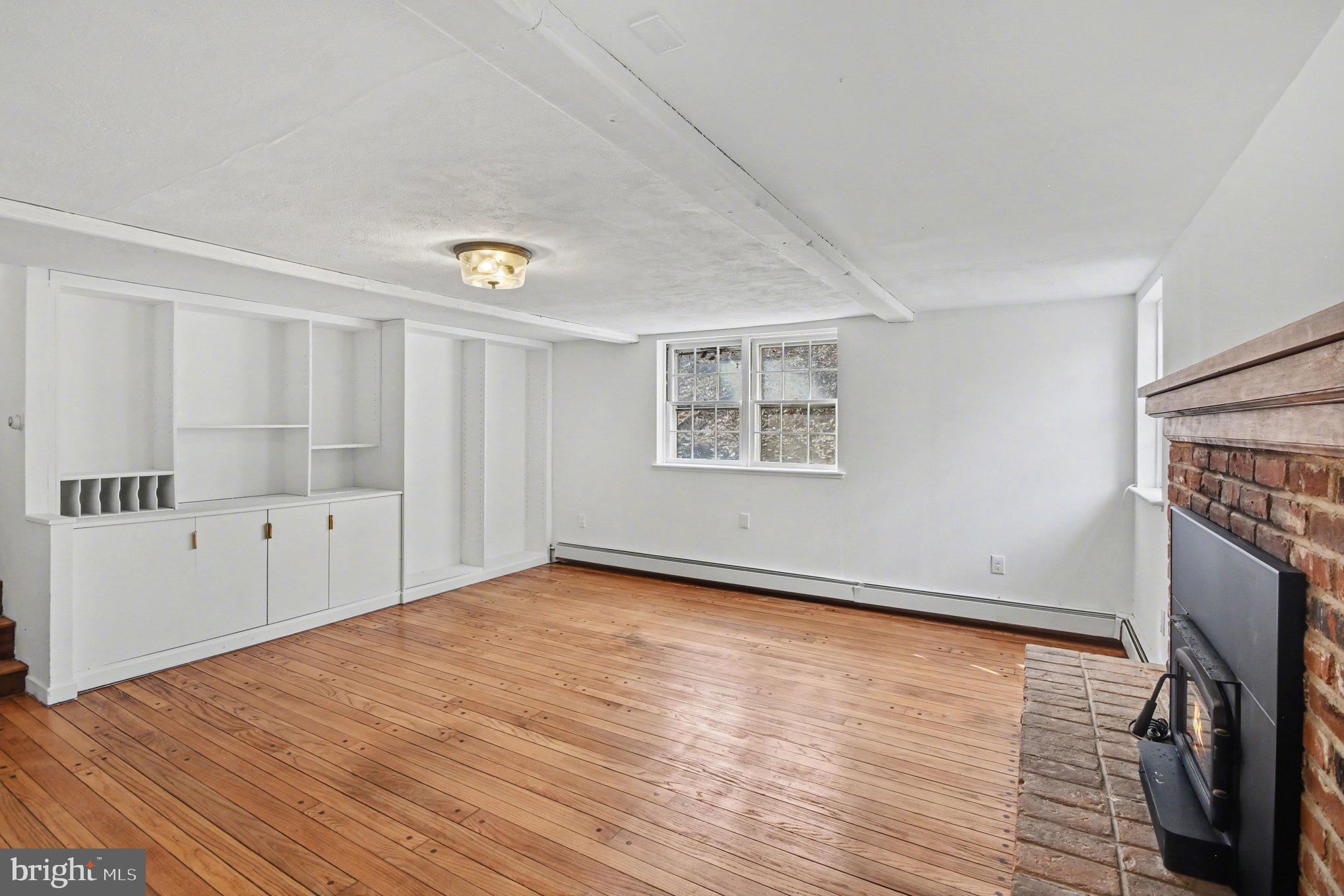 542 Upper Weadley Road Wayne, PA 19087 - Photo 10 of 49