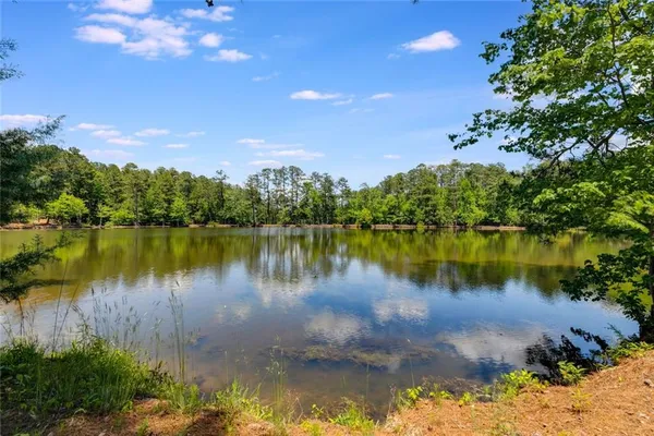 $649,000 | 110 Pond View Point, LaGrange, GA 30240