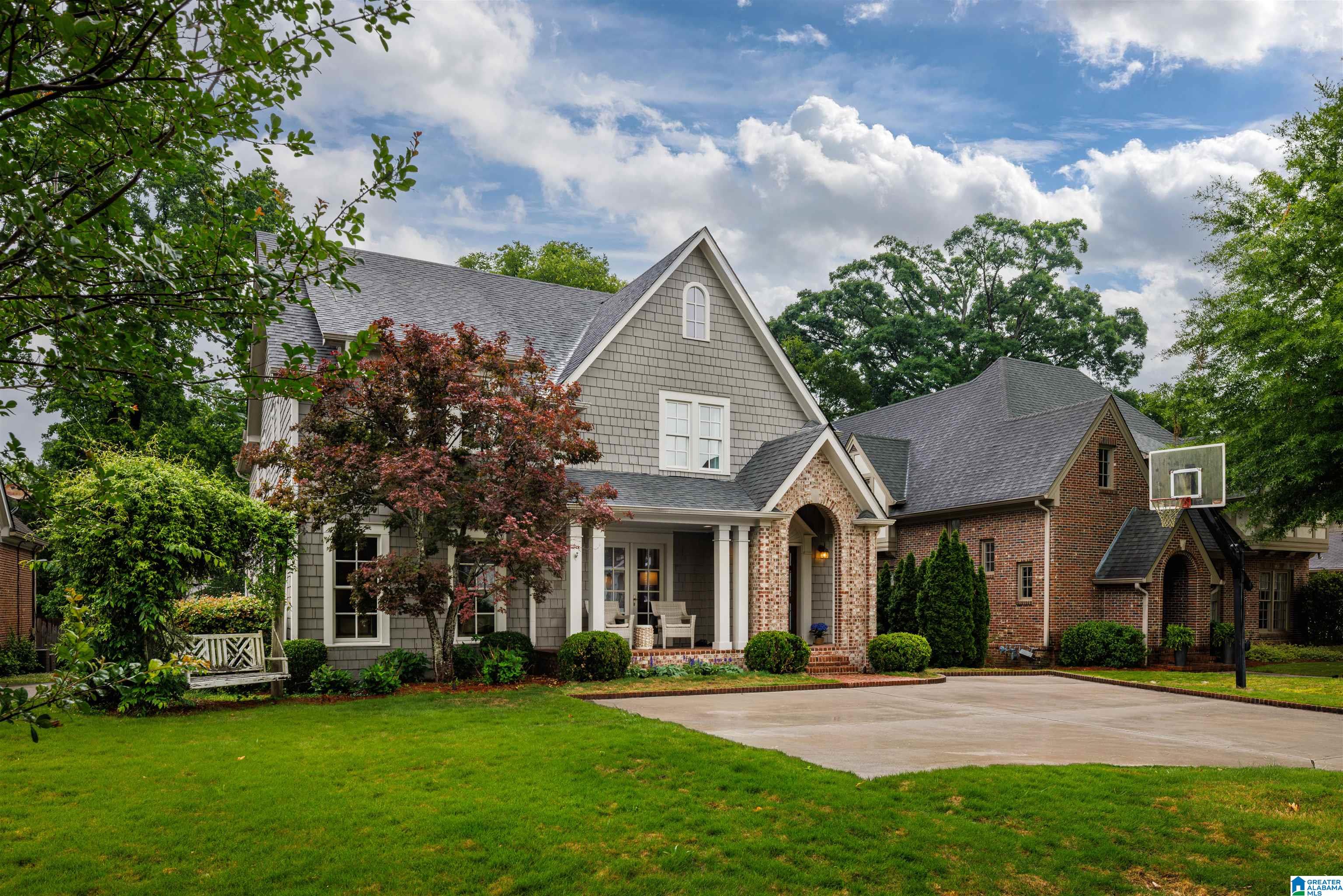 13 Spring Street Mountain Brook, AL 35213 - Photo 3 of 73 Gallery Image 3