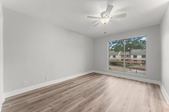 $148,000 | 14515 Wunderlich Drive, Unit 1413, Houston, TX 77069