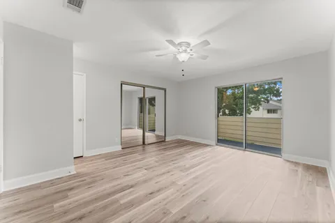 $148,000 | 14515 Wunderlich Drive, Unit 1413, Houston, TX 77069