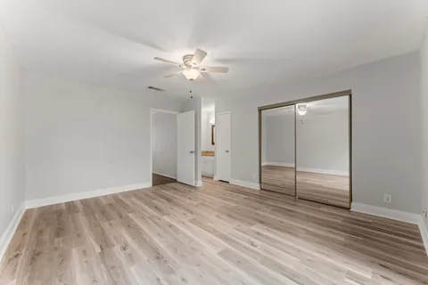 $148,000 | 14515 Wunderlich Drive, Unit 1413, Houston, TX 77069