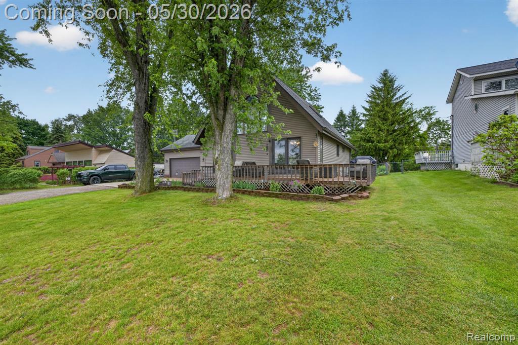 1280 Petts Road Fenton, MI 48430 - Photo 4 of 62