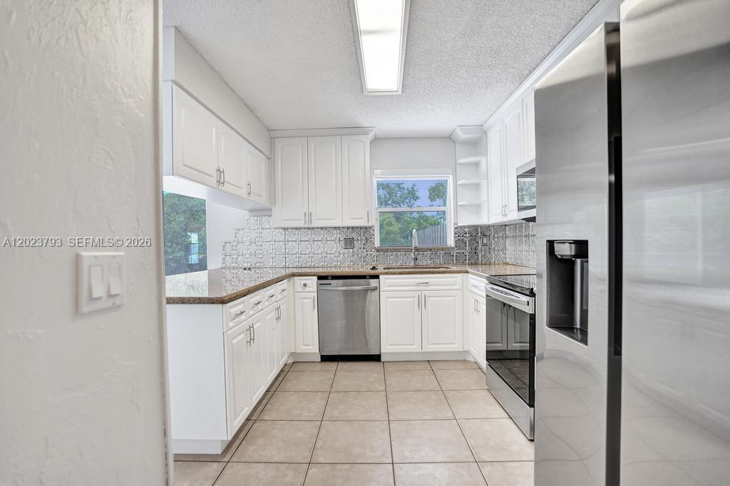 21461 Sawmill Court Boca Raton, FL 33498 - Photo 37 of 104
