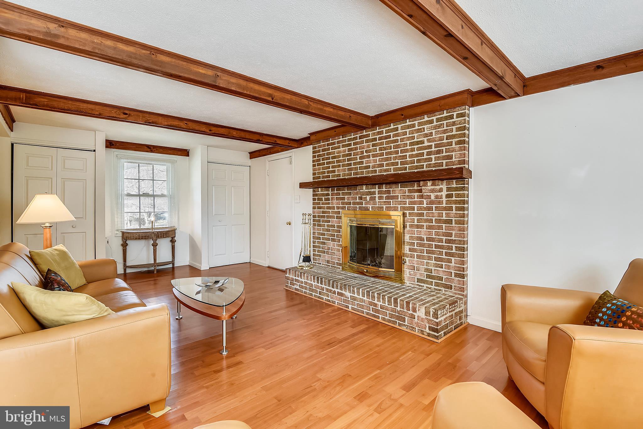 9401 Huntmaster Road Laytonsville, MD 20882 - Photo 22 of 56 Family room has wood-burning fireplace