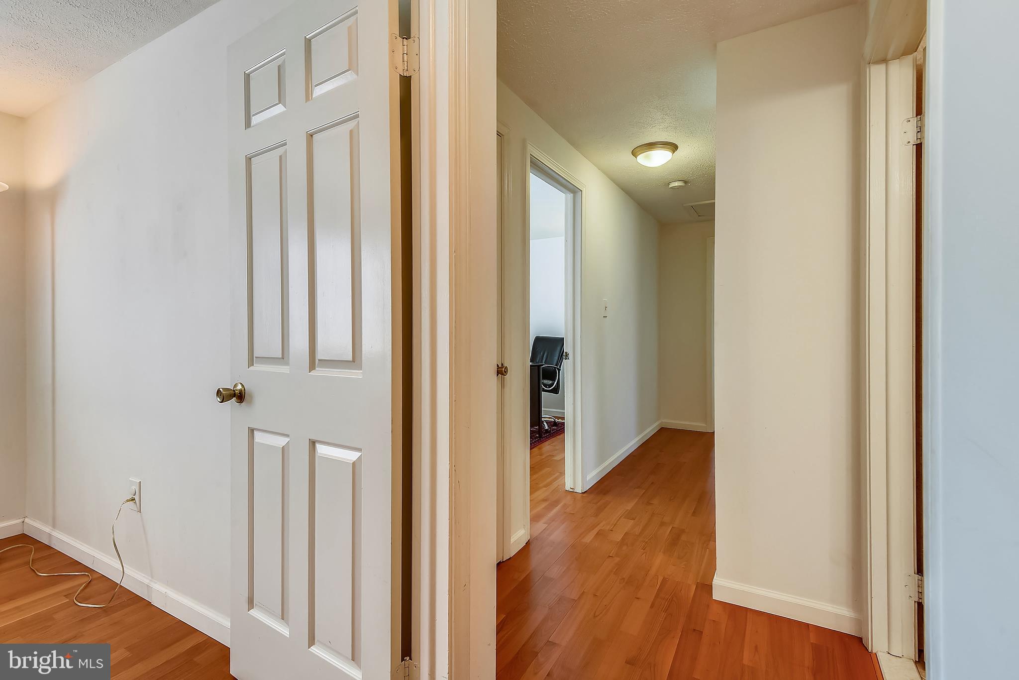 9401 Huntmaster Road Laytonsville, MD 20882 - Photo 25 of 56 Upper level hallway has hardwood floors