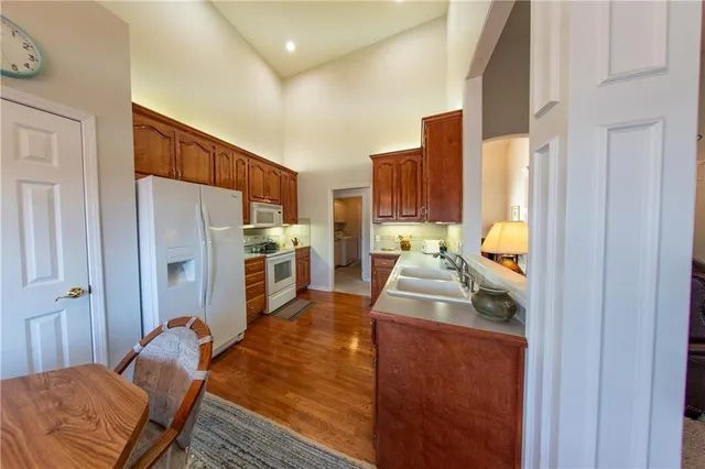 $409,000 | 3710 Durham Court, St. Joseph, MO 64506