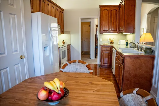 $409,000 | 3710 Durham Court, St. Joseph, MO 64506