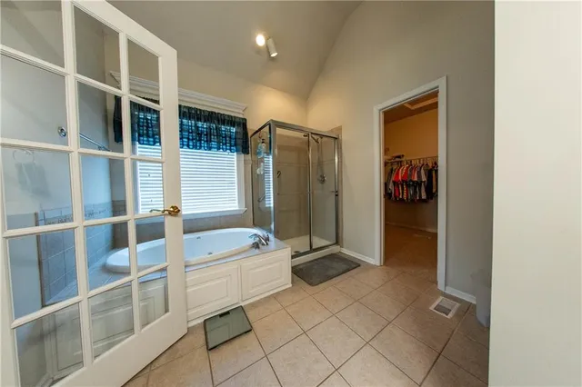 $409,000 | 3710 Durham Court, St. Joseph, MO 64506