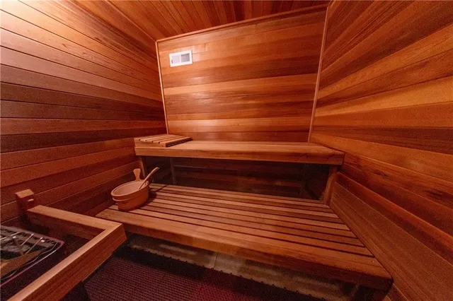 $409,000 | 3710 Durham Court, St. Joseph, MO 64506