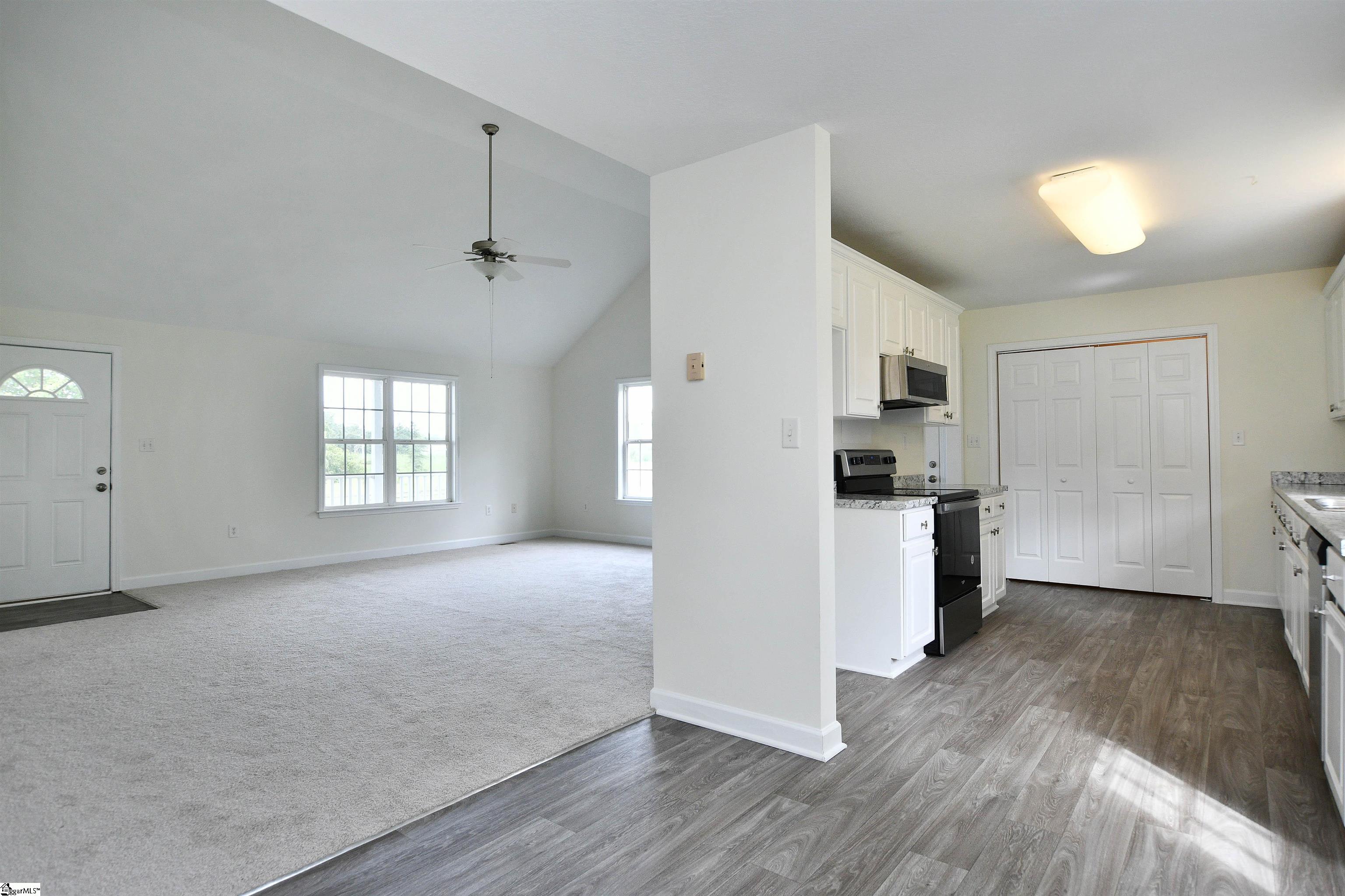10280 New Cut Road Campobello, SC 29322 - Photo 14 of 35 Gallery Image 14