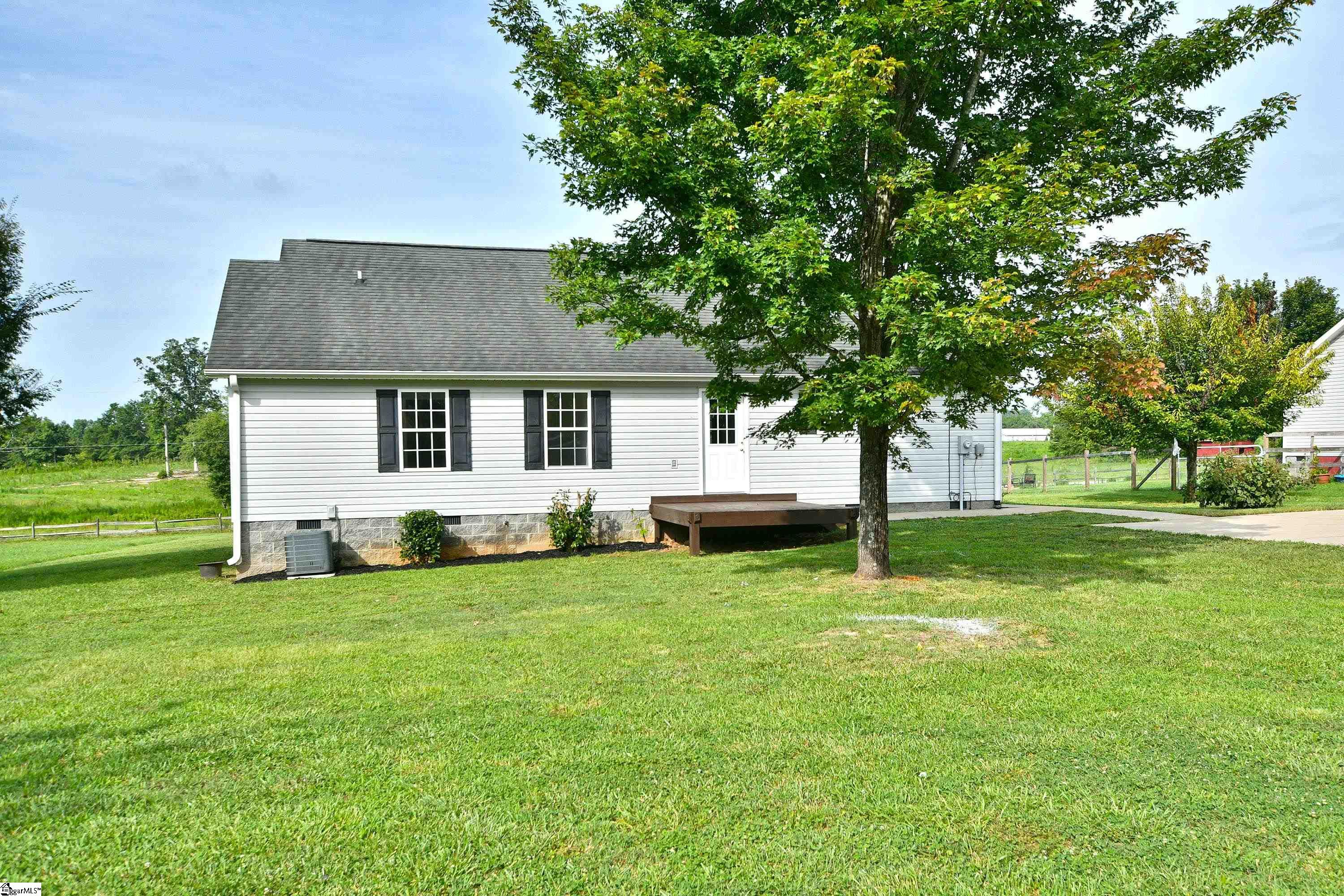 10280 New Cut Road Campobello, SC 29322 - Photo 8 of 35 Gallery Image 8