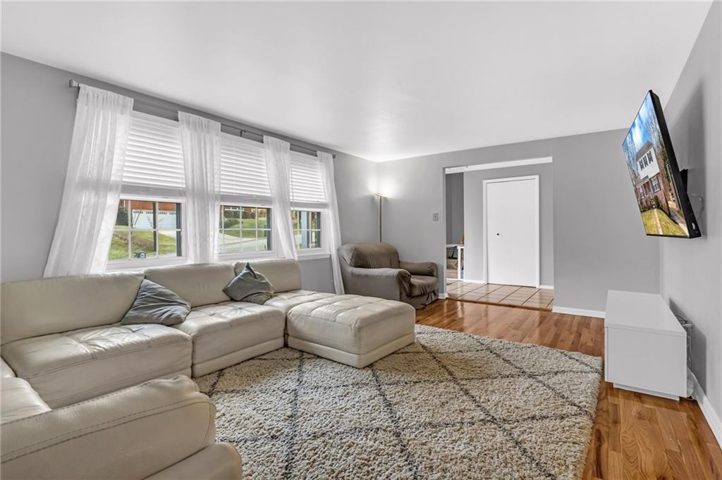 1035 Harvard Road Monroeville, PA 15146 - Photo 2 of 23 Gallery Image 2