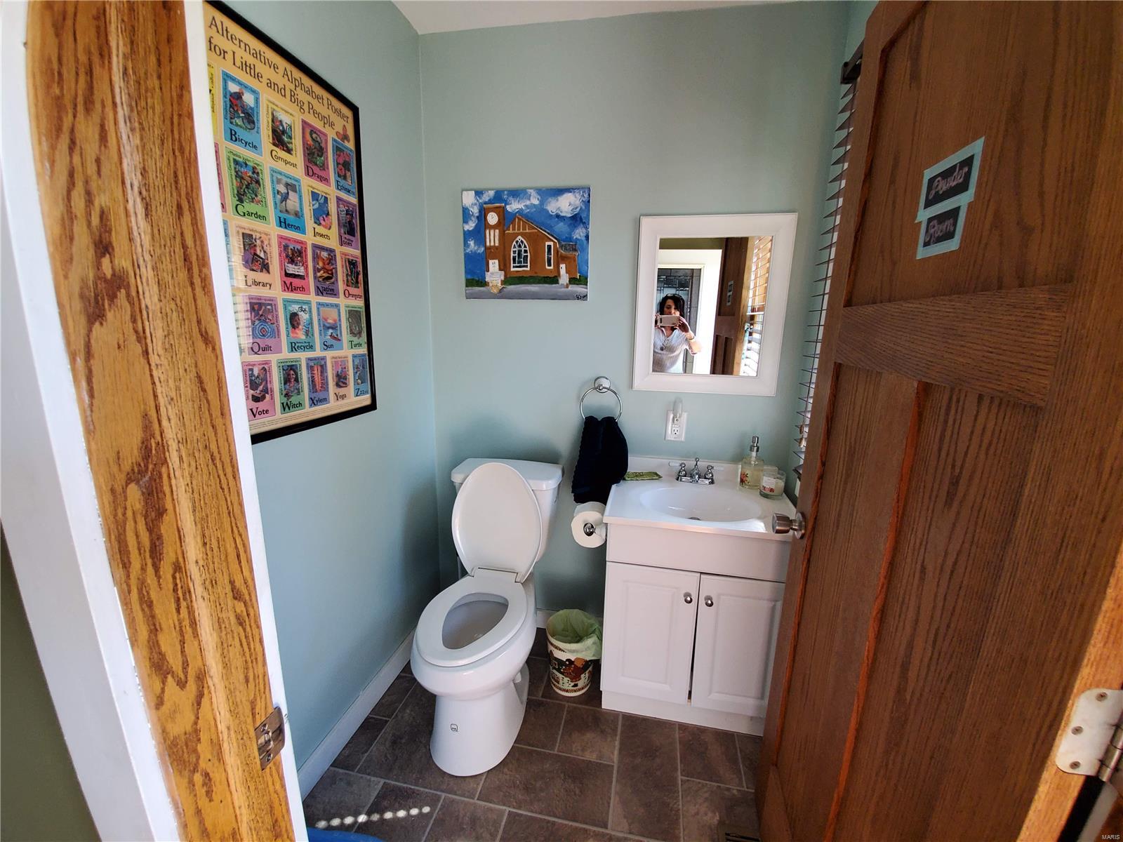 242 Main Street Radom, IL 62808 - Photo 12 of 34 Gallery Image 12