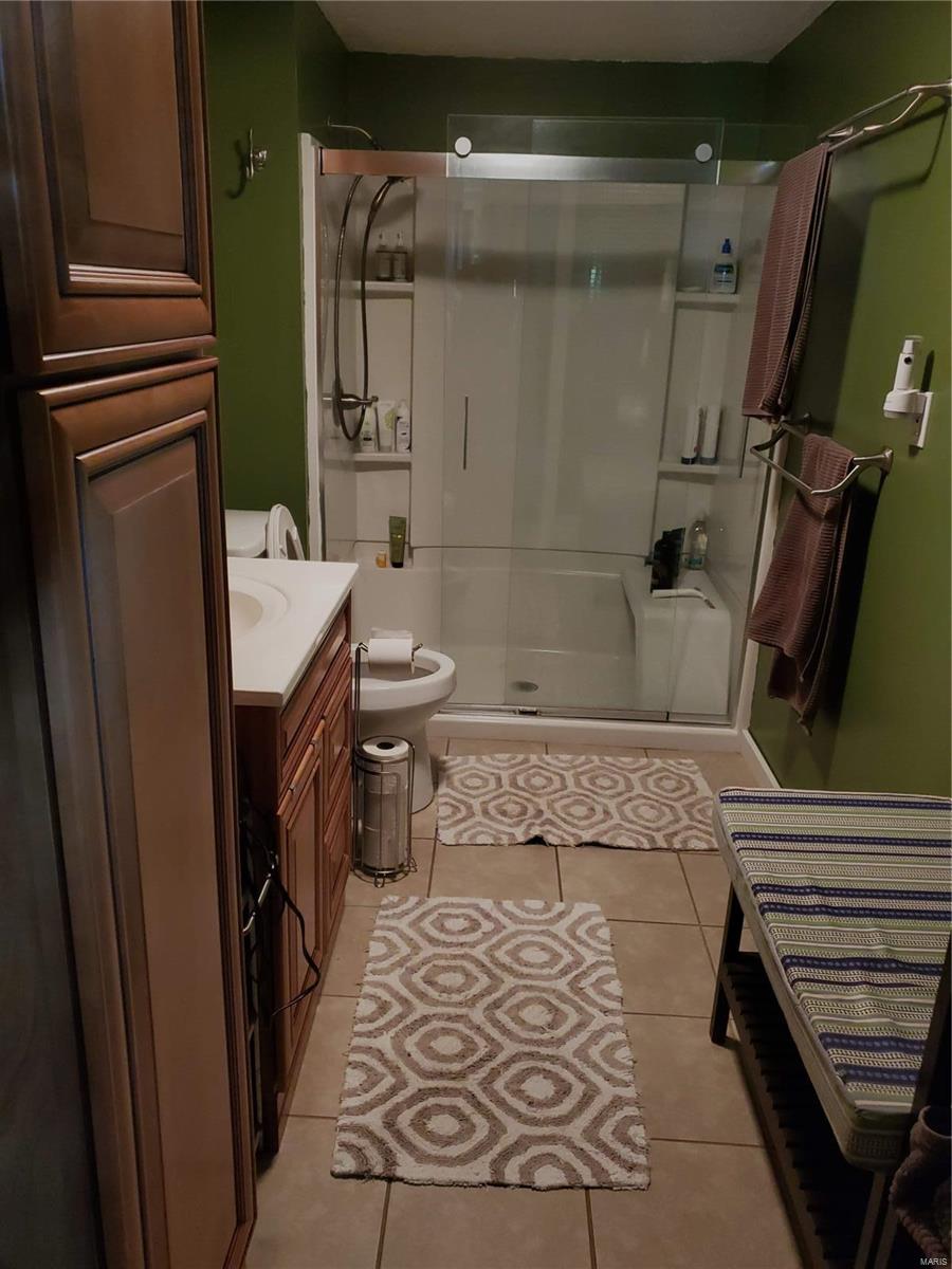242 Main Street Radom, IL 62808 - Photo 19 of 34 Gallery Image 19