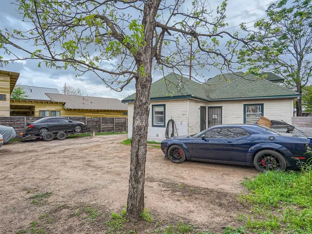 $625,000 | 1122 Chicon Street, Austin, TX 78702