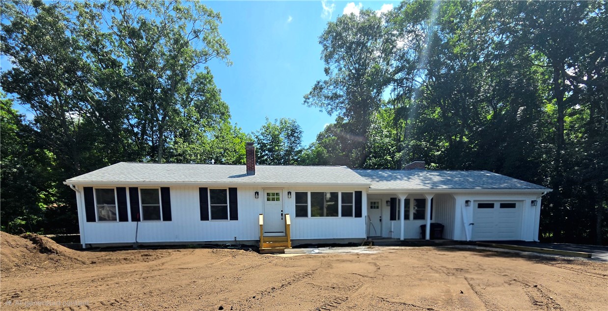 513 Knotty Oak Road Coventry, RI 02816 - Photo 1 of 36