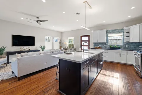 $799,000 | 4518 Avenue D, Austin, TX 78751