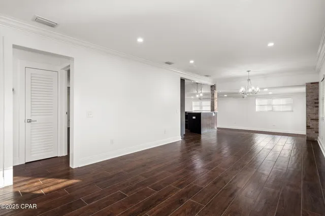 $2,200 | 1528 Oak Avenue, Panama City, FL 32405