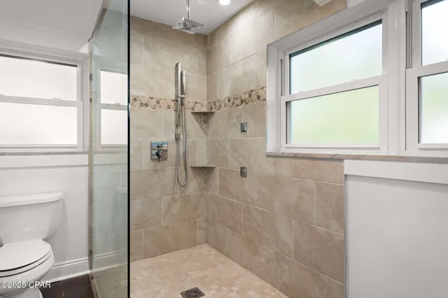 $2,200 | 1528 Oak Avenue, Panama City, FL 32405