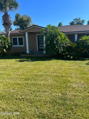 $2,200 | 1528 Oak Avenue, Panama City, FL 32405