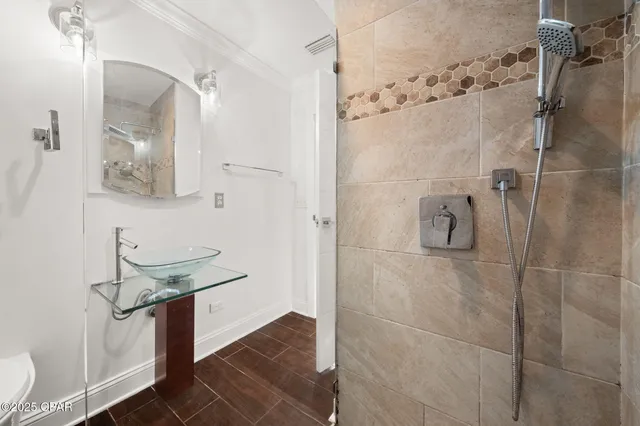 $2,200 | 1528 Oak Avenue, Panama City, FL 32405