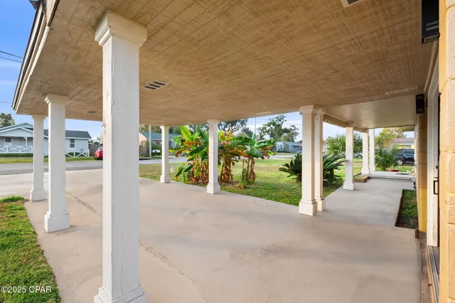 $2,200 | 1528 Oak Avenue, Panama City, FL 32405