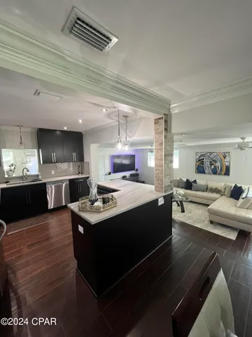 $2,200 | 1528 Oak Avenue, Panama City, FL 32405