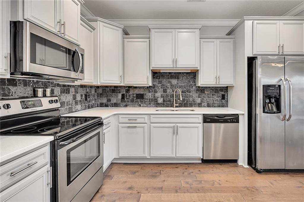 505 Mariners Circle St. Simons Island, GA 31522 - Photo 6 of 37 Photo 6