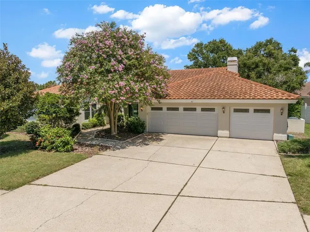 $950,000 | 167 Woodcreek Drive West, Safety Harbor, FL 34695