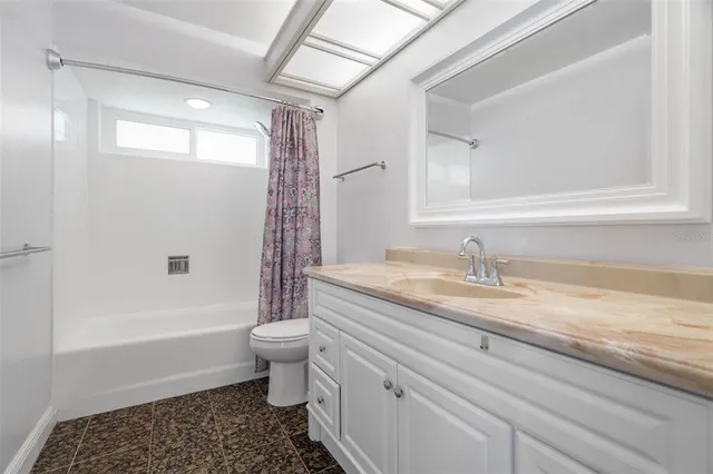 $949,500 | 167 Woodcreek Drive West, Safety Harbor, FL 34695