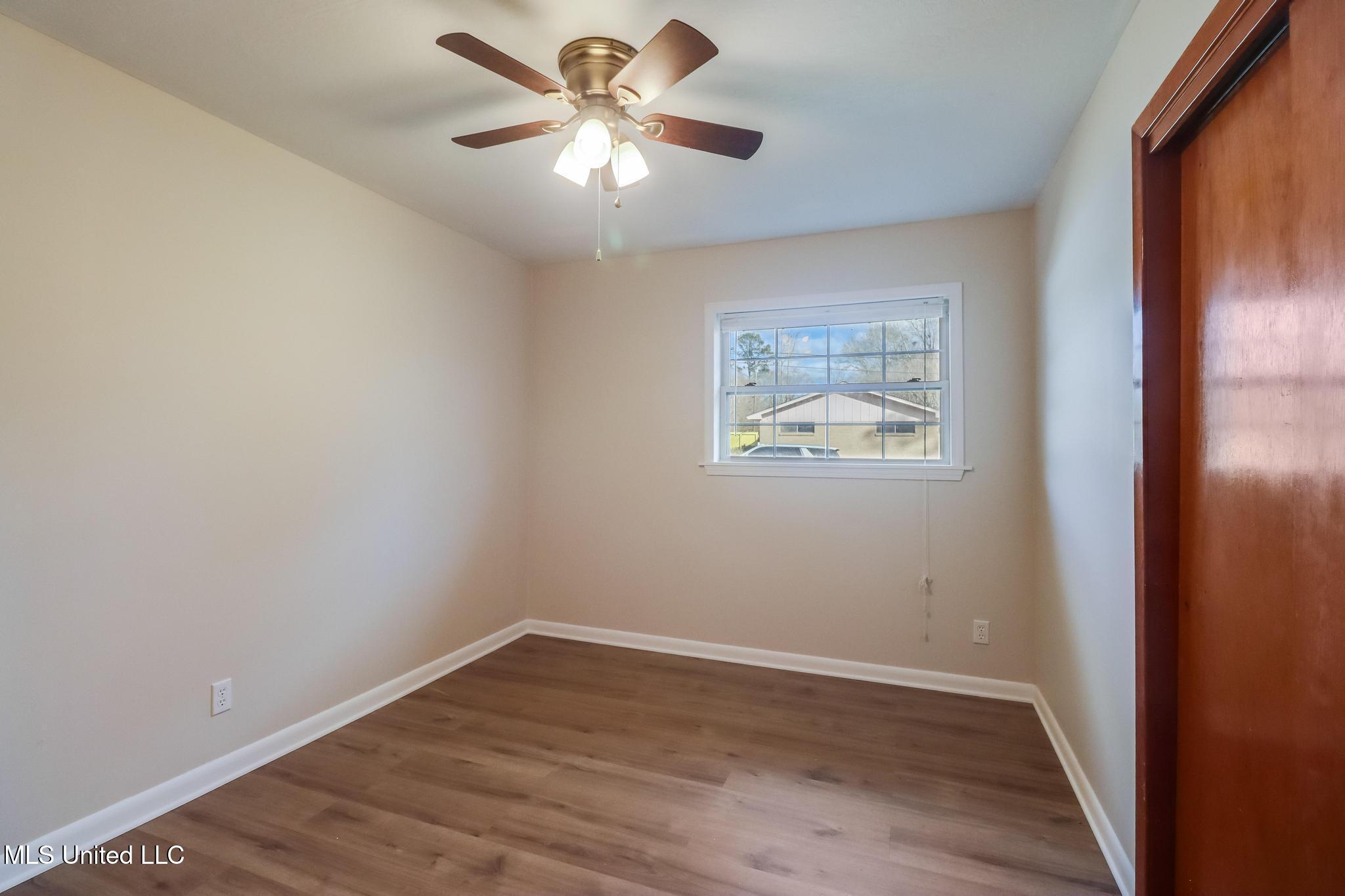 504 Clara Street Wiggins, MS 39577 - Photo 13 of 20 Photo Feb 03 2026, 3 52 00 PM (2)