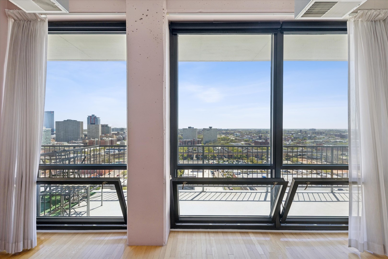 1530 South State Street, Unit 17R Chicago, IL 60605 - Photo 26 of 44 a view of a large window with an outdoor space