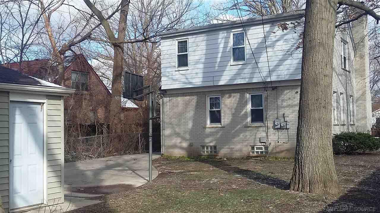 2057 Wiltshire Road Berkley, MI 48072 - Photo 33 of 36