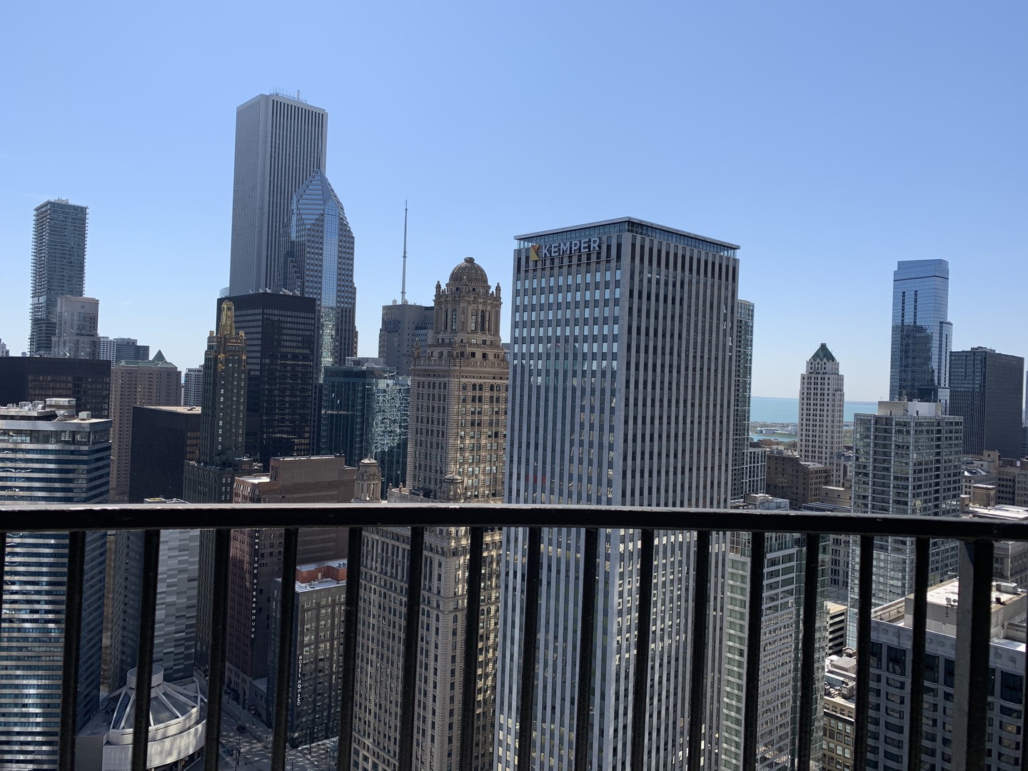 300 North State Street, Unit 4710 Chicago, IL 60654 - Photo 4 of 17