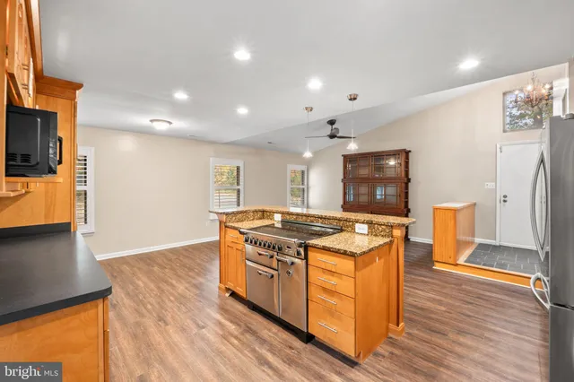 $3,495 | 1813 Glade Court, Annapolis, MD 21403