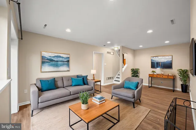 $3,495 | 1813 Glade Court, Annapolis, MD 21403