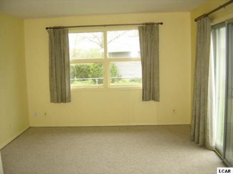 460 Riverside Avenue Adrian, MI 49221 - Photo 10 of 15 20091981-9.JPG