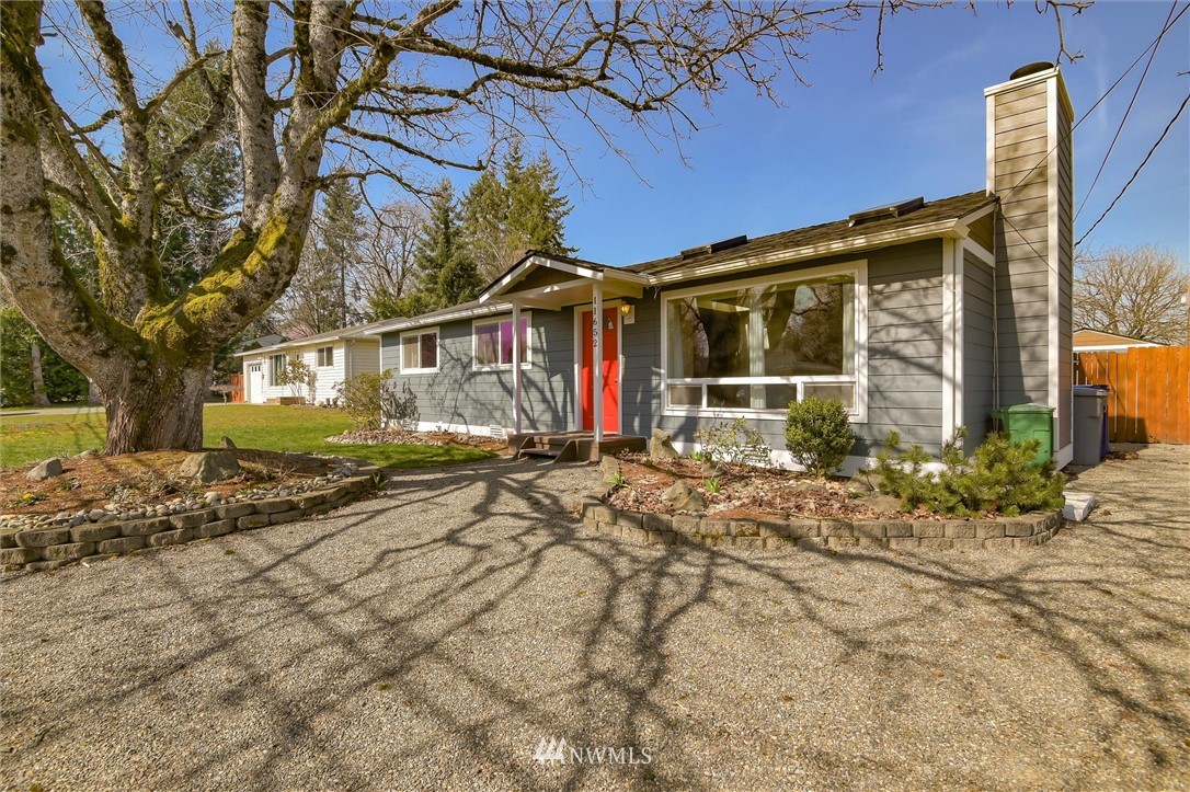 11652 Southeast 164th Street Renton, WA 98058 - Photo 1 of 27 Gallery Image 1