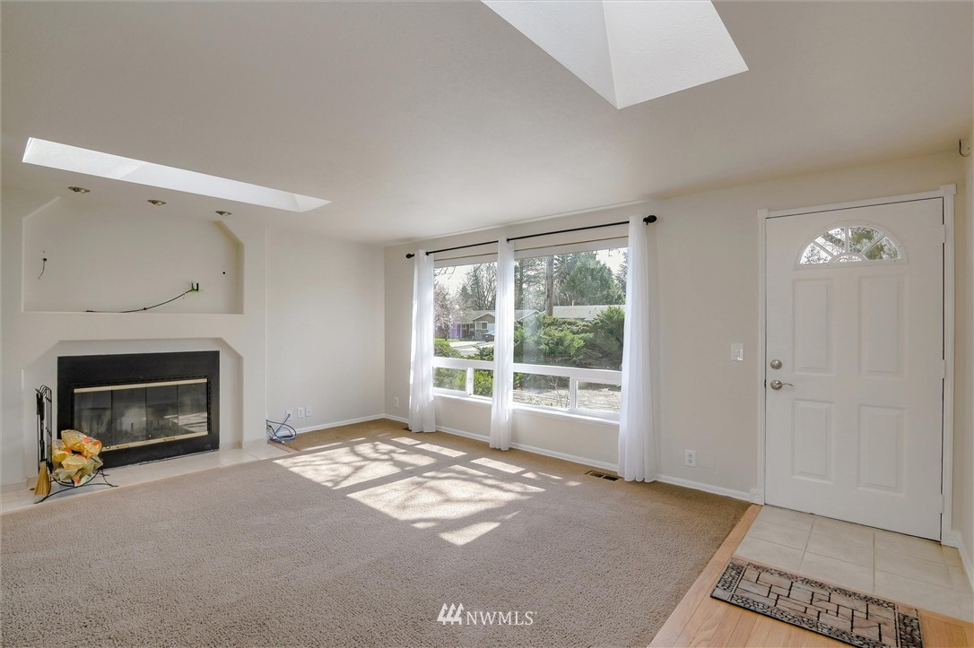11652 Southeast 164th Street Renton, WA 98058 - Photo 12 of 27 Gallery Image 12