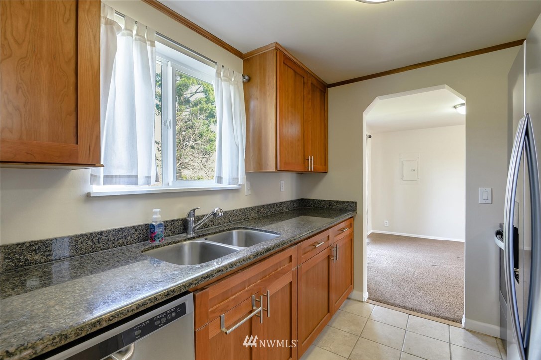 11652 Southeast 164th Street Renton, WA 98058 - Photo 14 of 27 Gallery Image 14