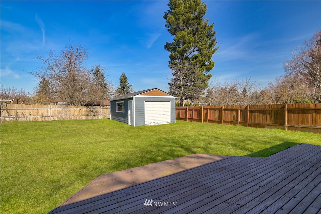 11652 Southeast 164th Street Renton, WA 98058 - Photo 23 of 27 Gallery Image 23