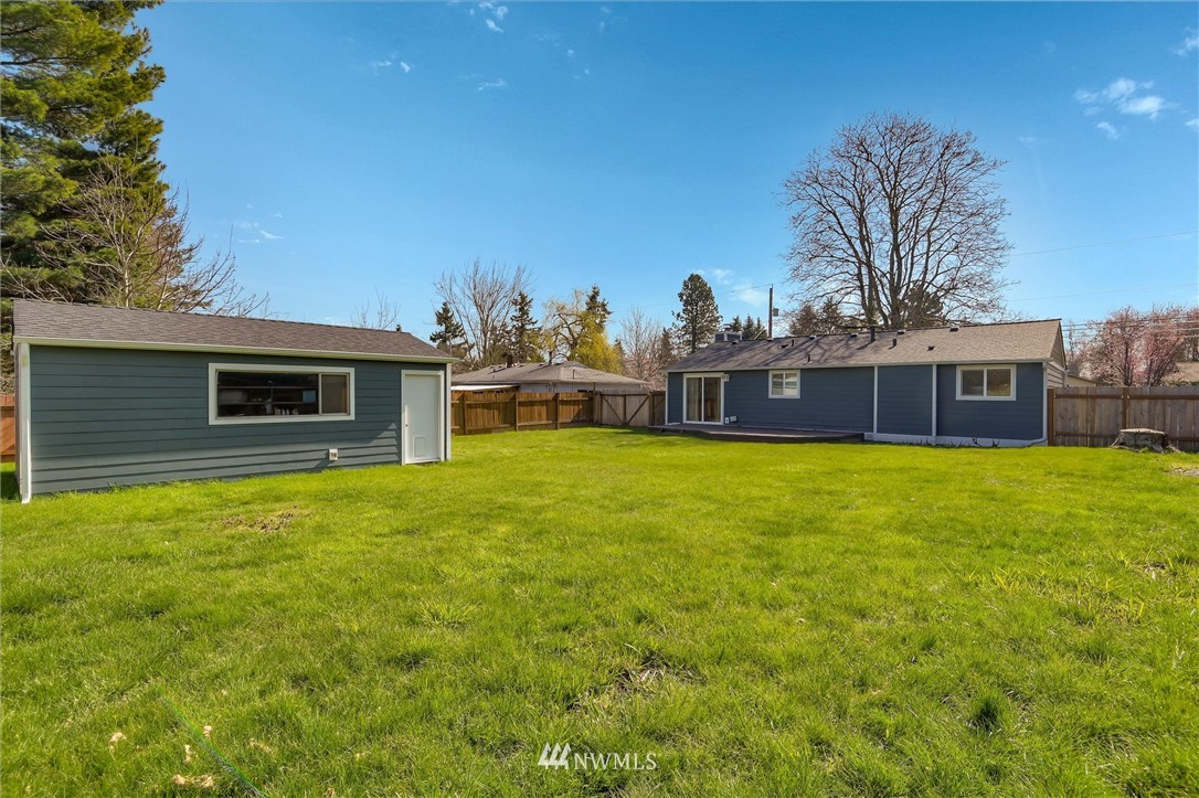 11652 Southeast 164th Street Renton, WA 98058 - Photo 25 of 27 Gallery Image 25