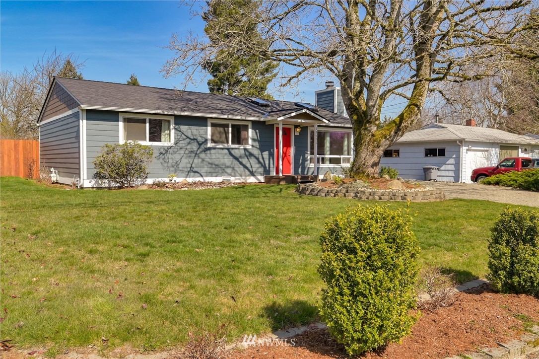 11652 Southeast 164th Street Renton, WA 98058 - Photo 4 of 27 Gallery Image 4